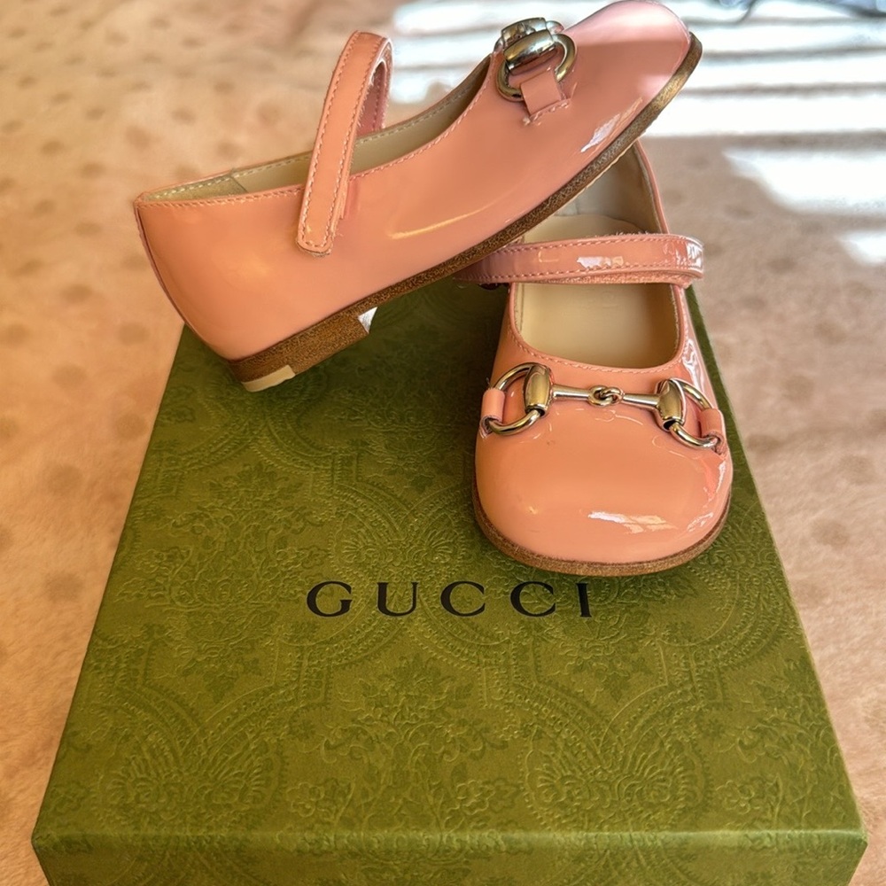 Gucci Kids Pink Patent Leather Shoes